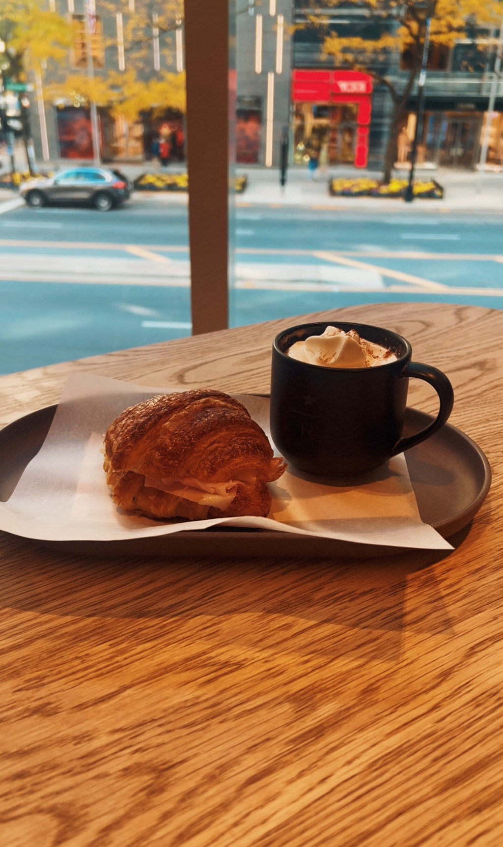 Lattes, Light-Bites and Little&nbsp;Revelations